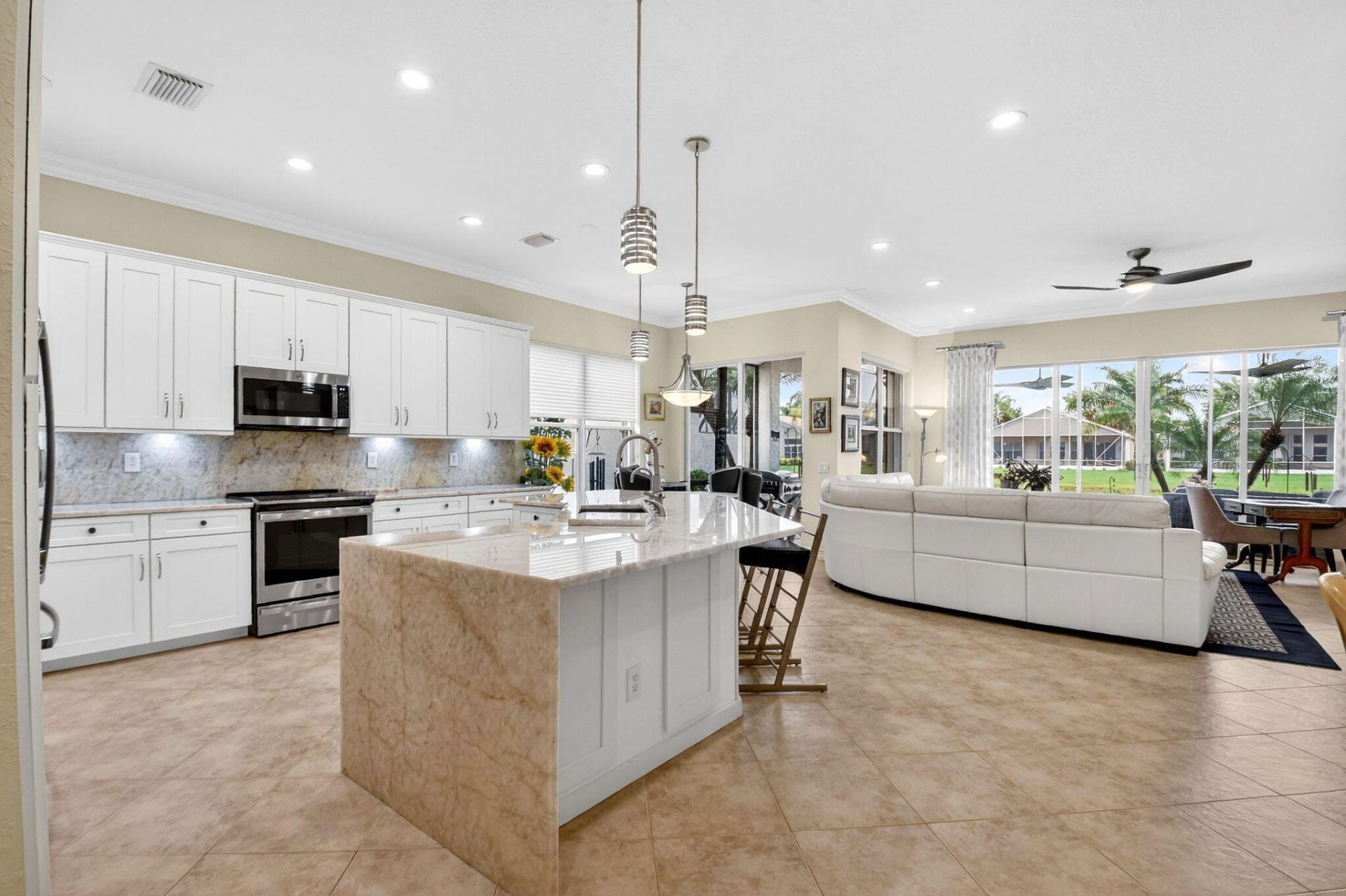 8227 Seahorse Cove Boulevard, Lake Worth, FL 33467 Photo