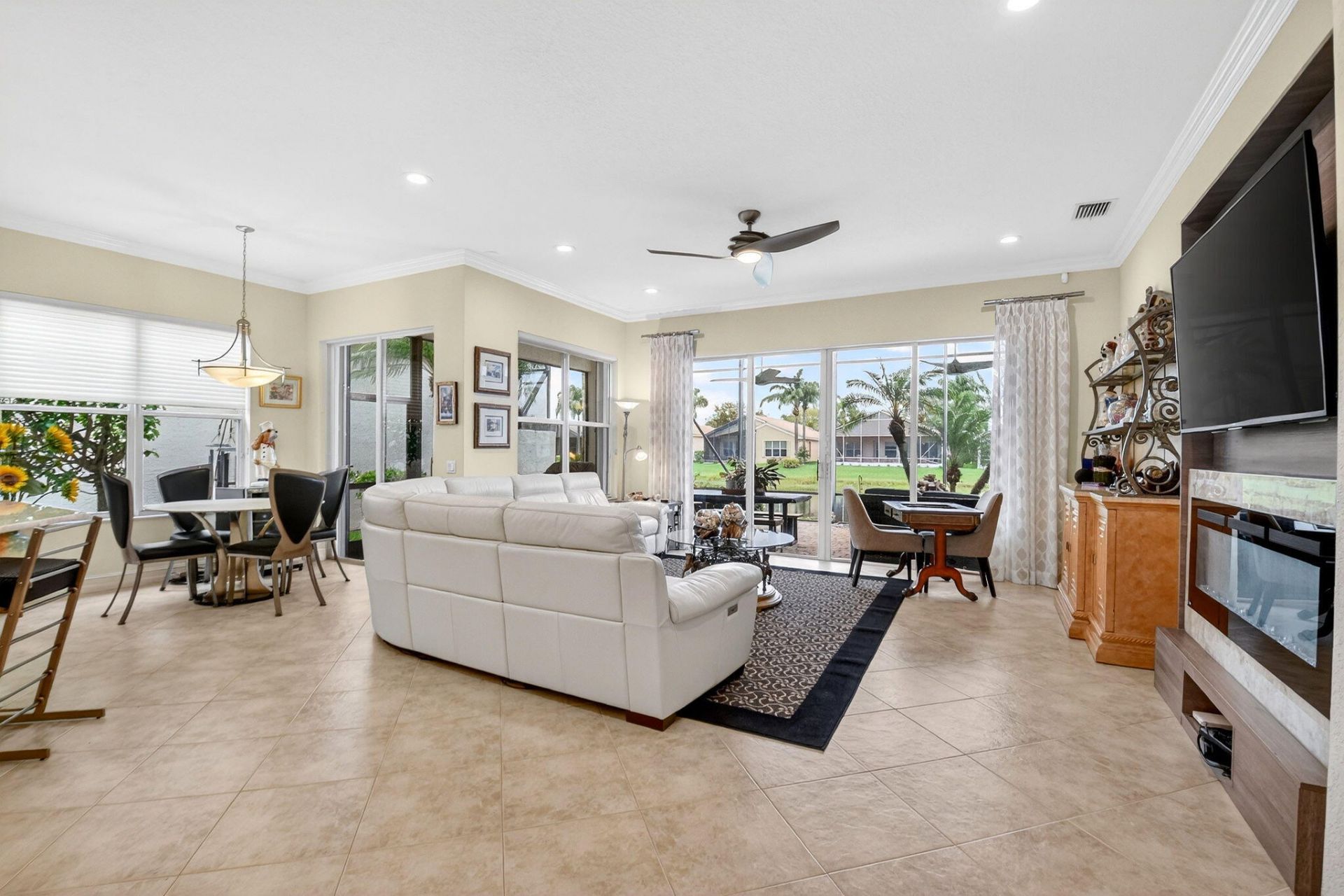 8227 Seahorse Cove Boulevard, Lake Worth, FL 33467 Photo