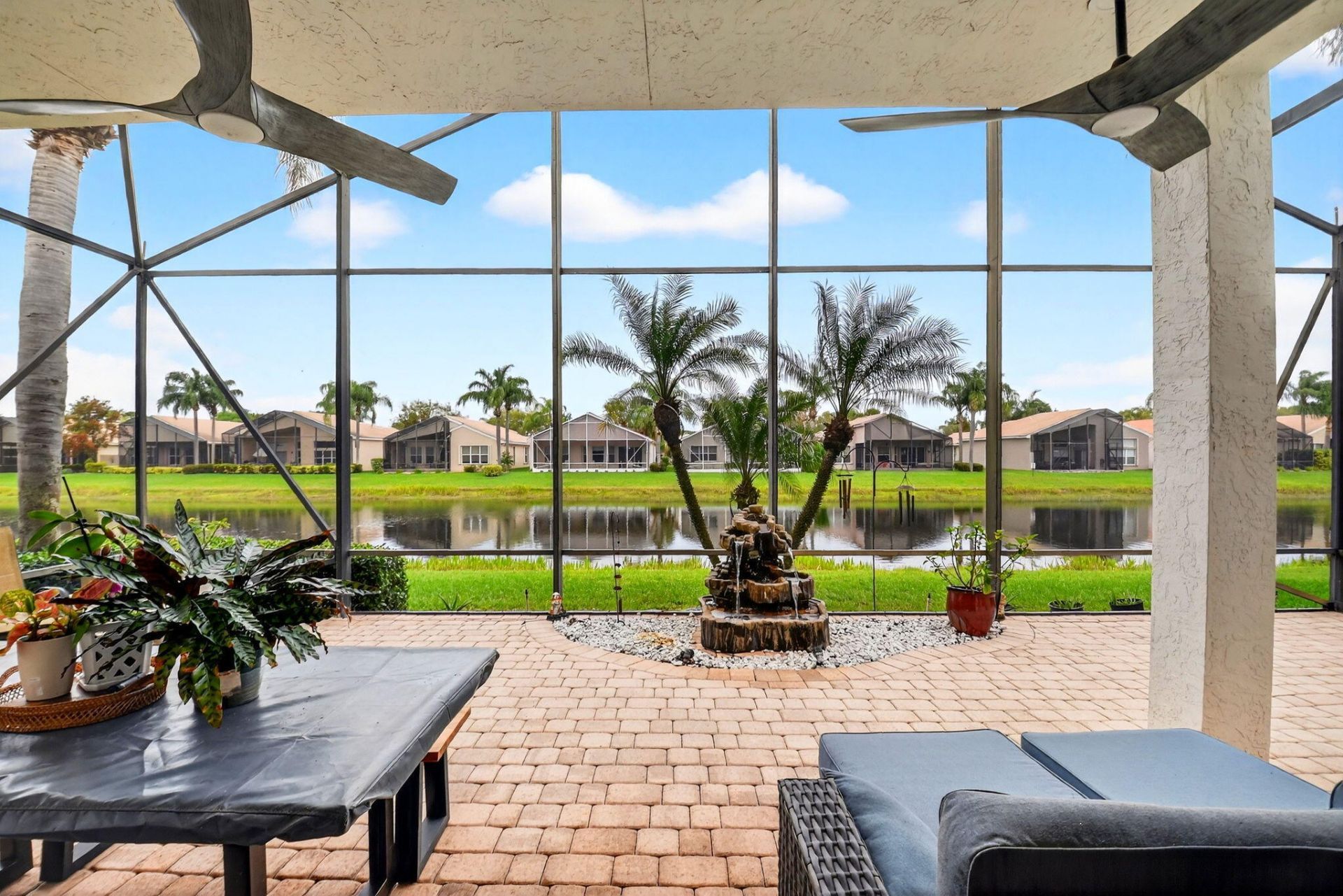 8227 Seahorse Cove Boulevard, Lake Worth, FL 33467 Photo