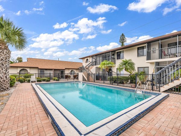 151 Cape Coral Parkway W, Unit 106, Cape Coral, FL 33914