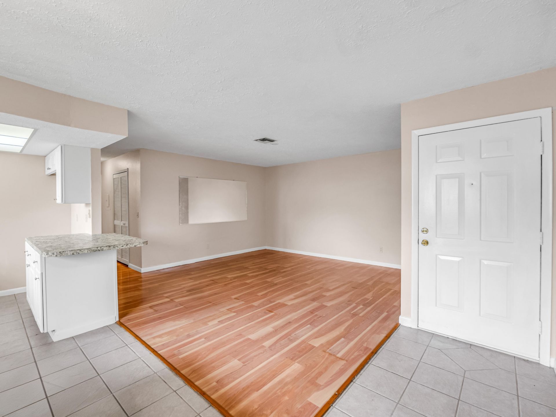 151 Cape Coral Parkway W, Unit 106, Cape Coral, FL 33914 Photo