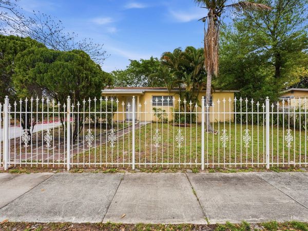 1201 NE 206th Street, Miami, FL 33179