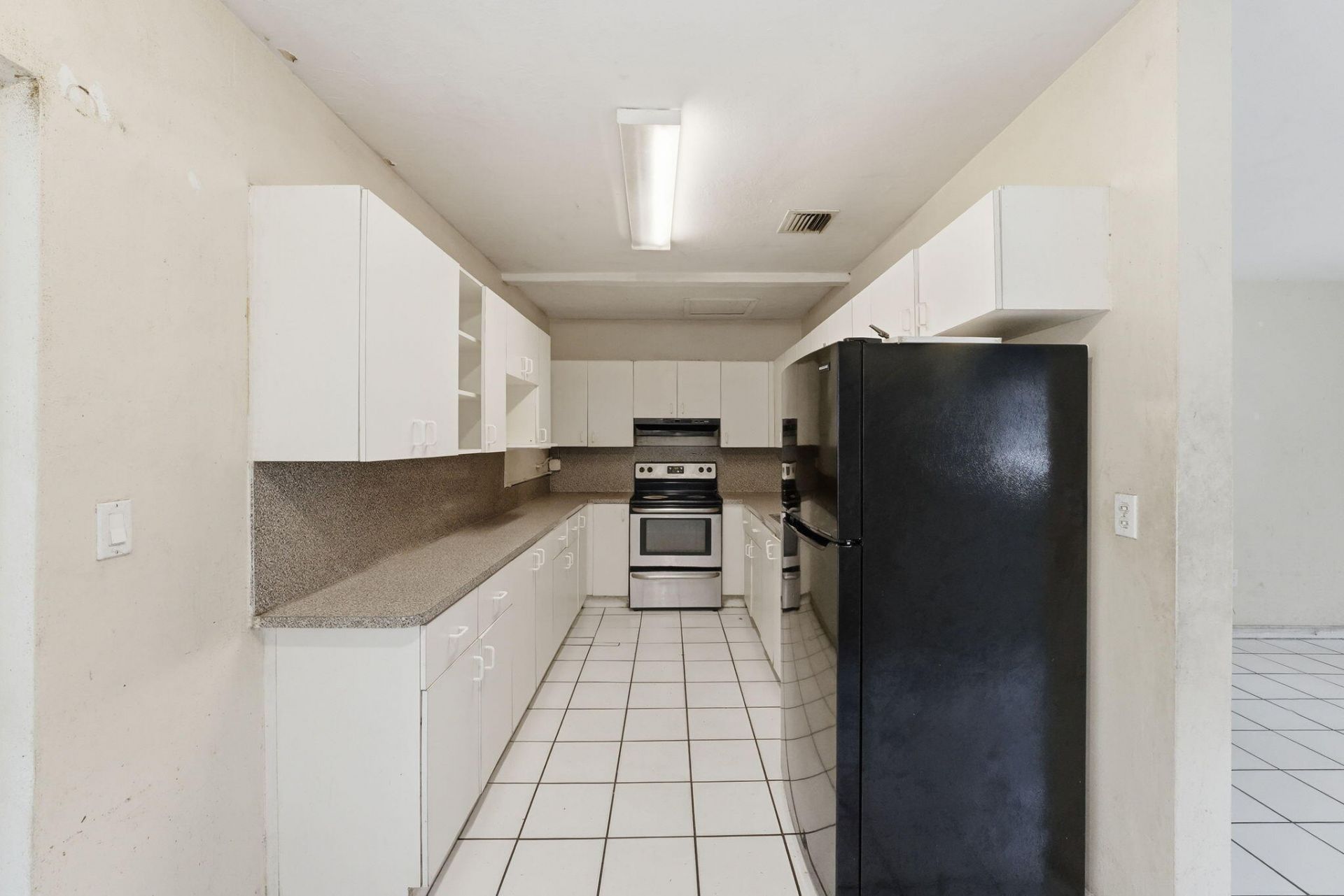 1201 NE 206th Street, Miami, FL 33179 Photo