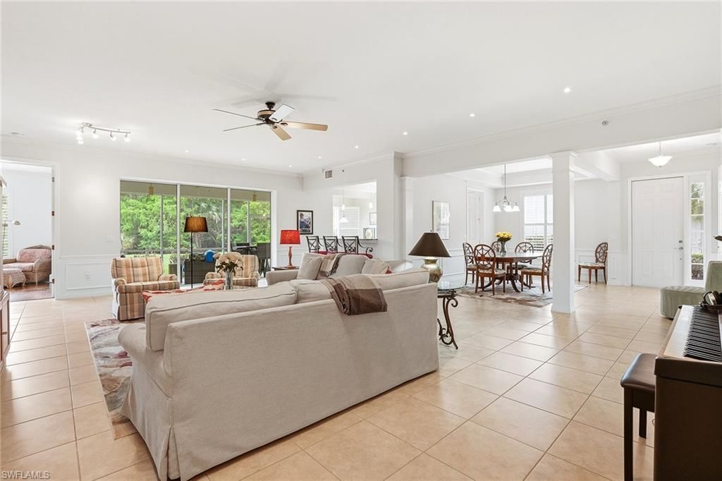 12026 Covent Garden Ct, Unit 501, Naples, FL 34120 Photo