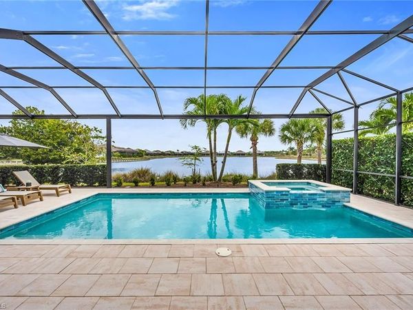 6184 Antigua WAY, NAPLES, FL 34113