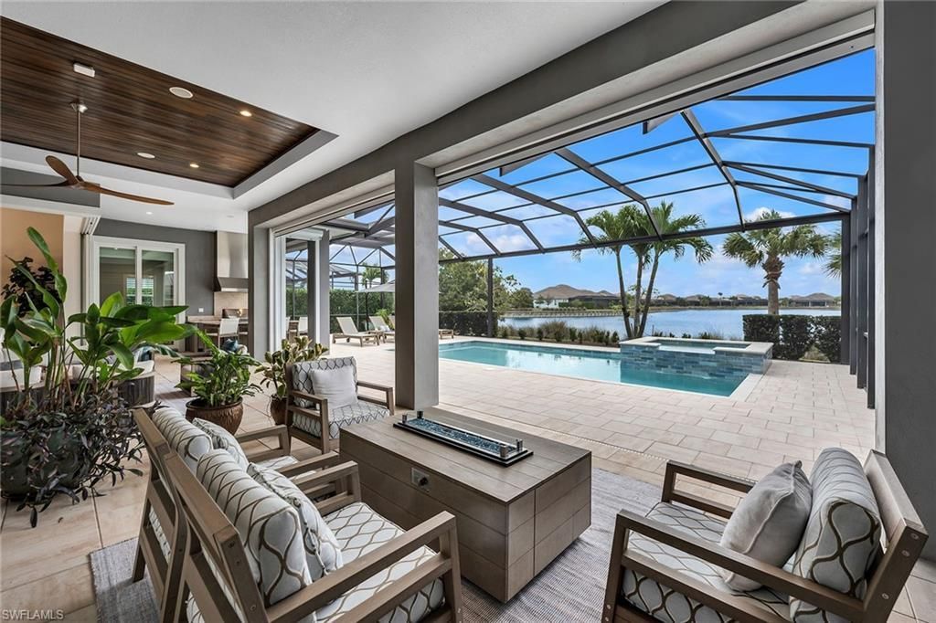 6184 Antigua Way, Naples, FL 34113 Photo