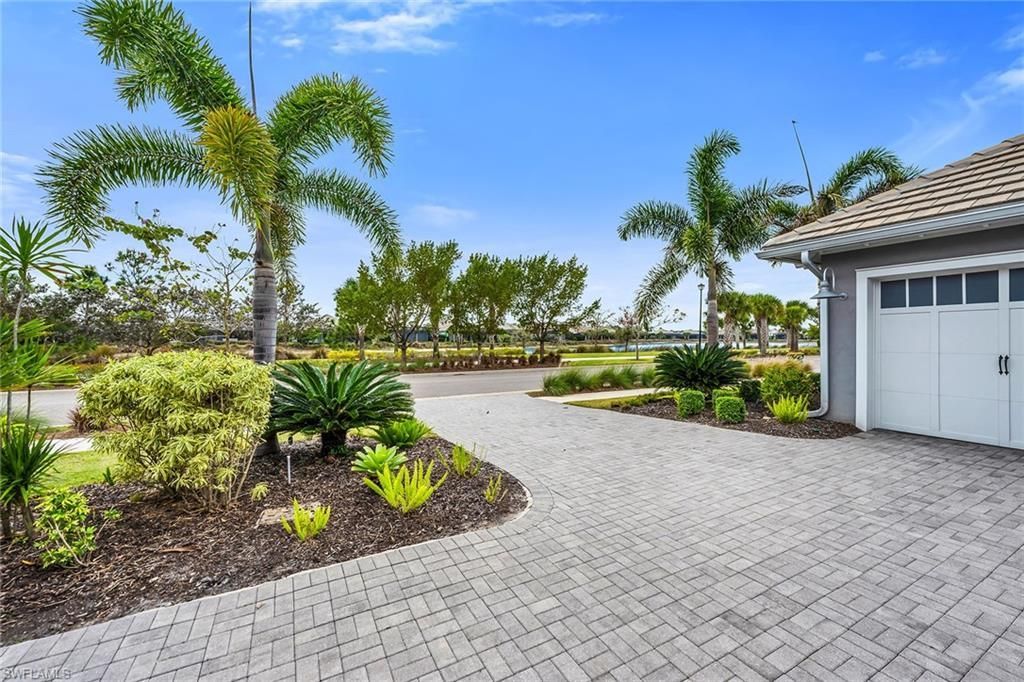6184 Antigua Way, Naples, FL 34113 Photo
