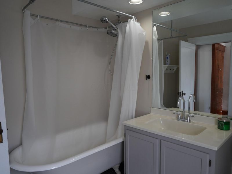 119 E Lincoln Avenue, Columbus, OH 43214 Photo 12