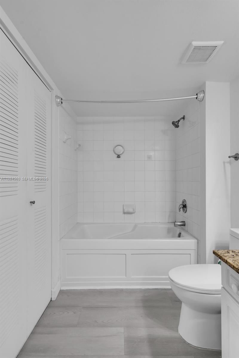 520 SE 5th Ave , Unit 1307, Fort Lauderdale, FL 33301 Photo