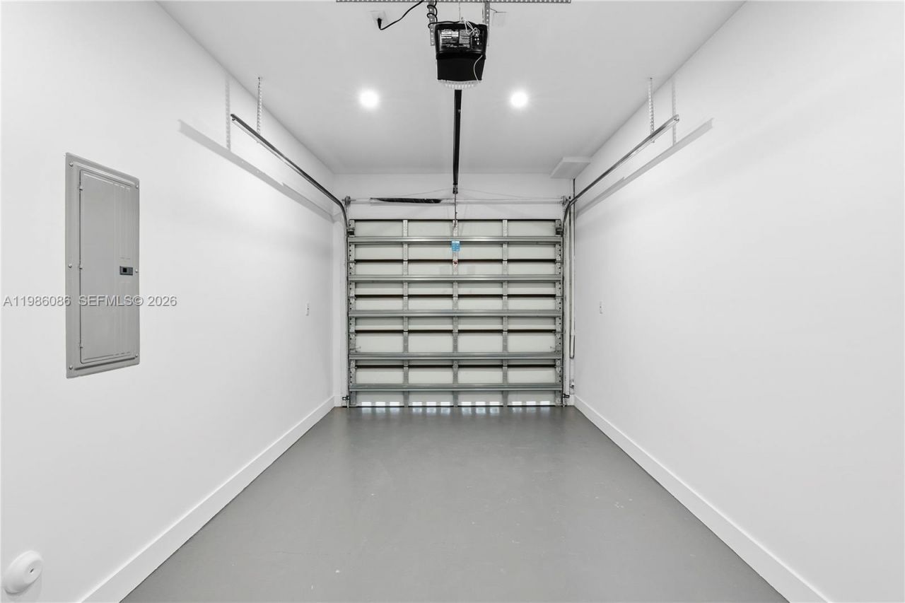 2730 SW 31st Ave , Miami, FL 33133 Photo