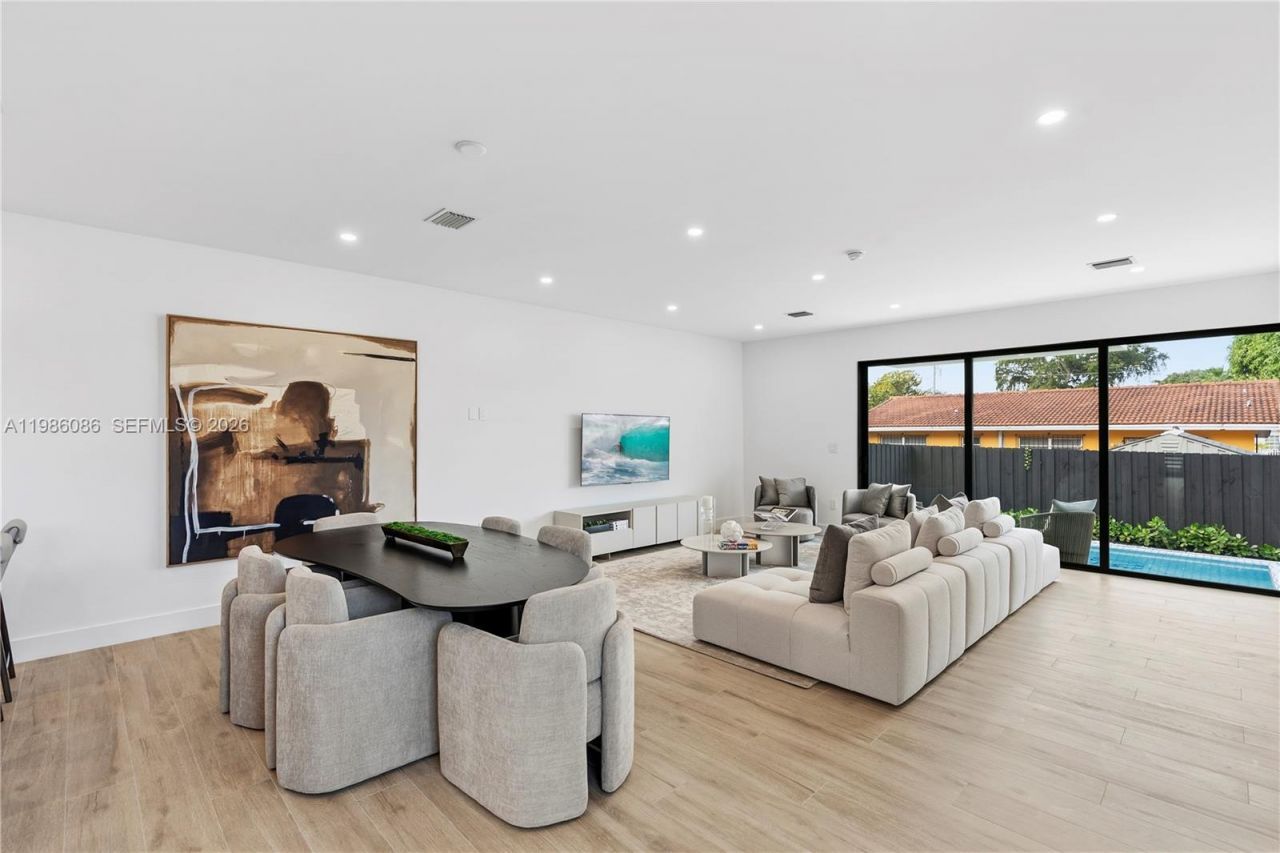 2730 SW 31st Ave , Miami, FL 33133 Photo