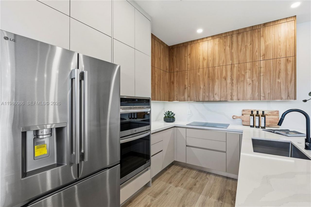 2730 SW 31st Ave , Miami, FL 33133 Photo