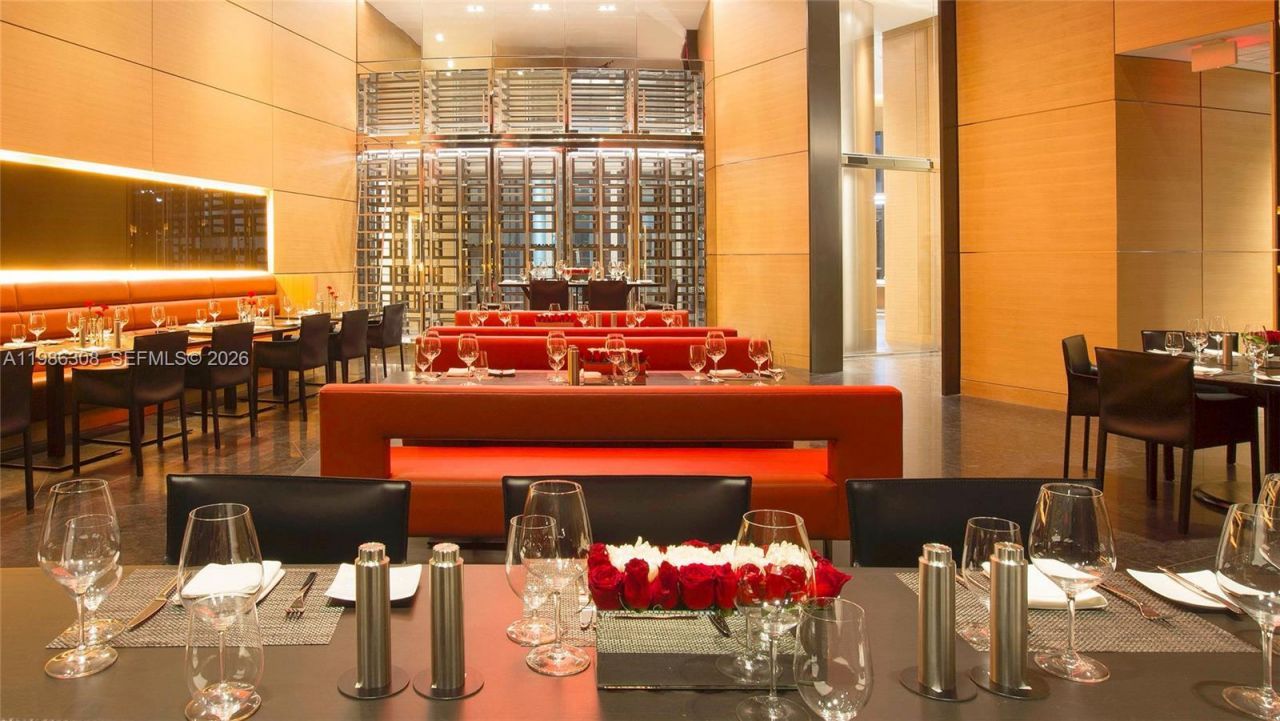 18555 Collins Ave , Unit 2201, Sunny Isles Beach, FL 33160 Photo