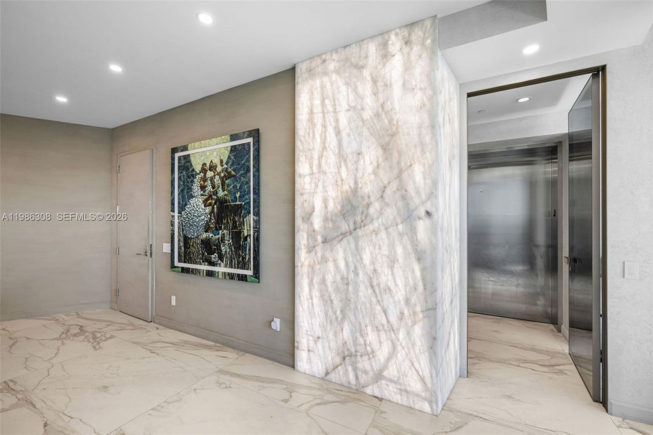 18555 Collins Ave, Unit 2201, Sunny Isles Beach, FL 33160 Photo