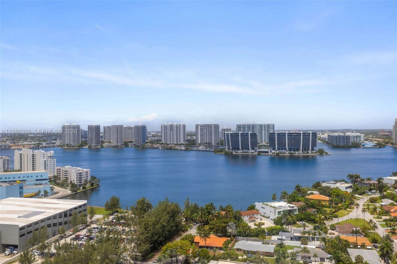 18555 Collins Ave, Unit 2201, Sunny Isles Beach, FL 33160 Photo