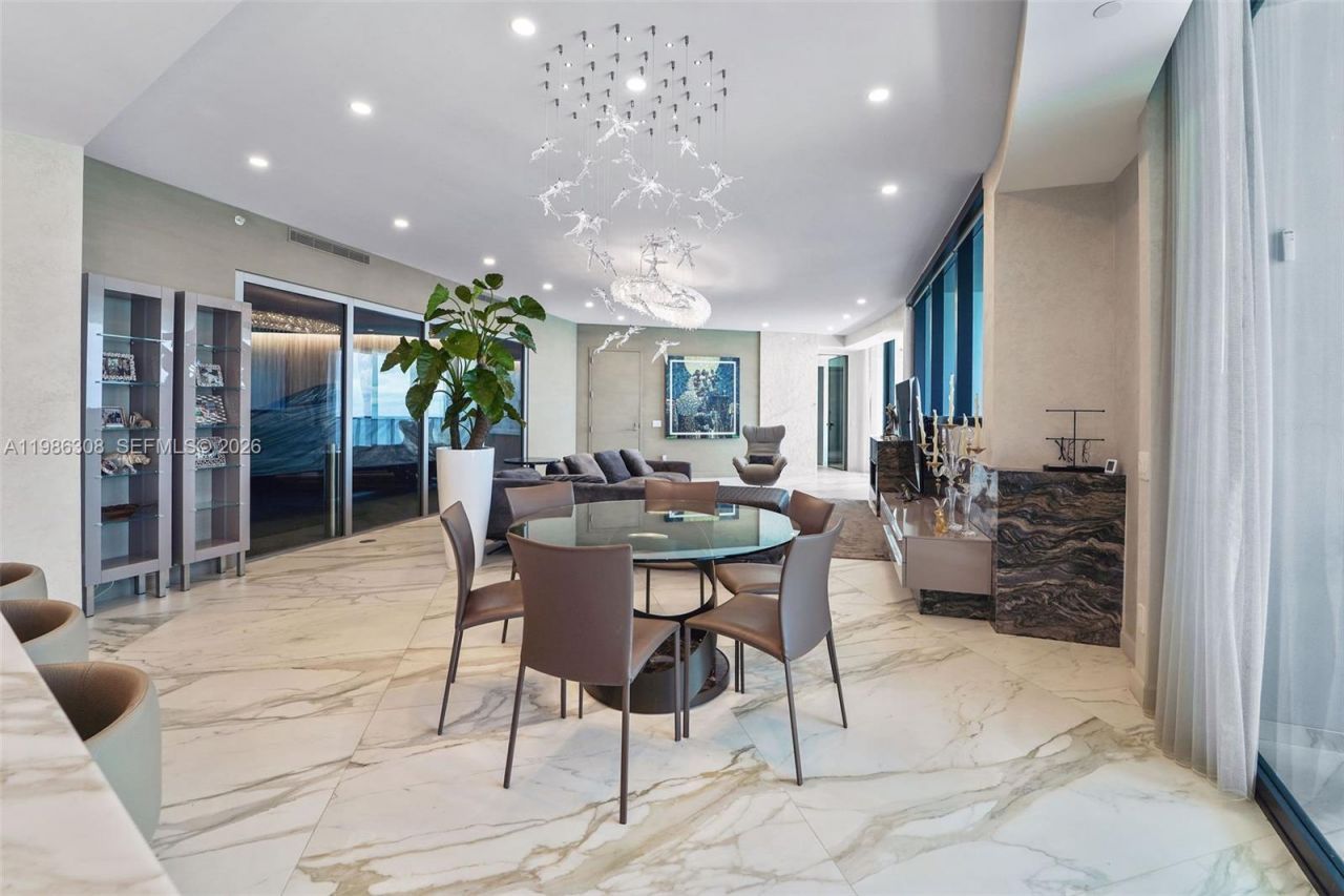 18555 Collins Ave , Unit 2201, Sunny Isles Beach, FL 33160 Photo