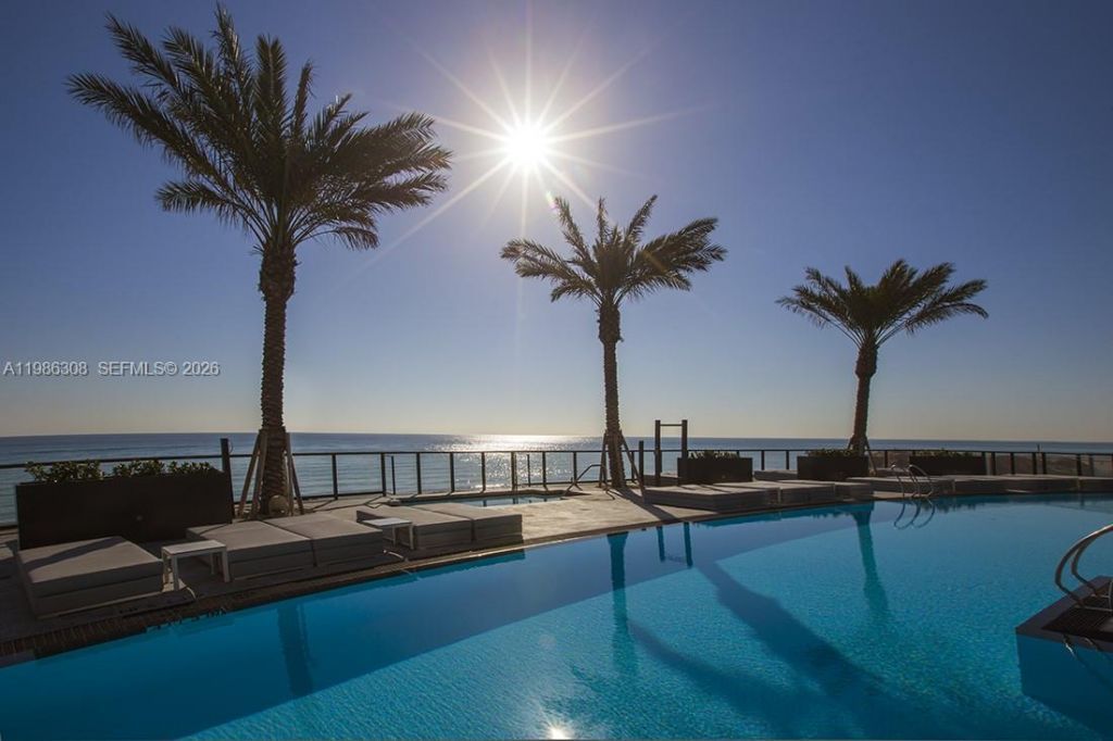 18555 Collins Ave, Unit 2201, Sunny Isles Beach, FL 33160 Photo