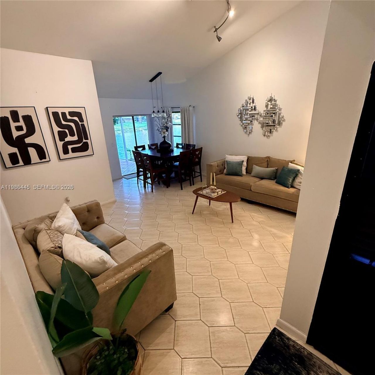 10025 SW 16th St , Pembroke Pines, FL 33025 Photo