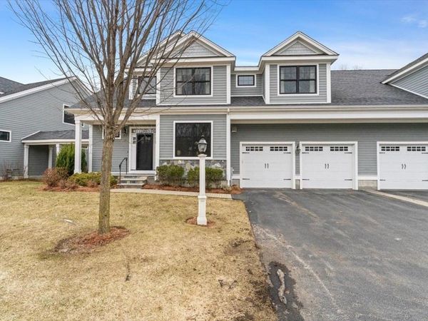 9 Davenport Ln, Unit 9, Hopkinton, MA 01748