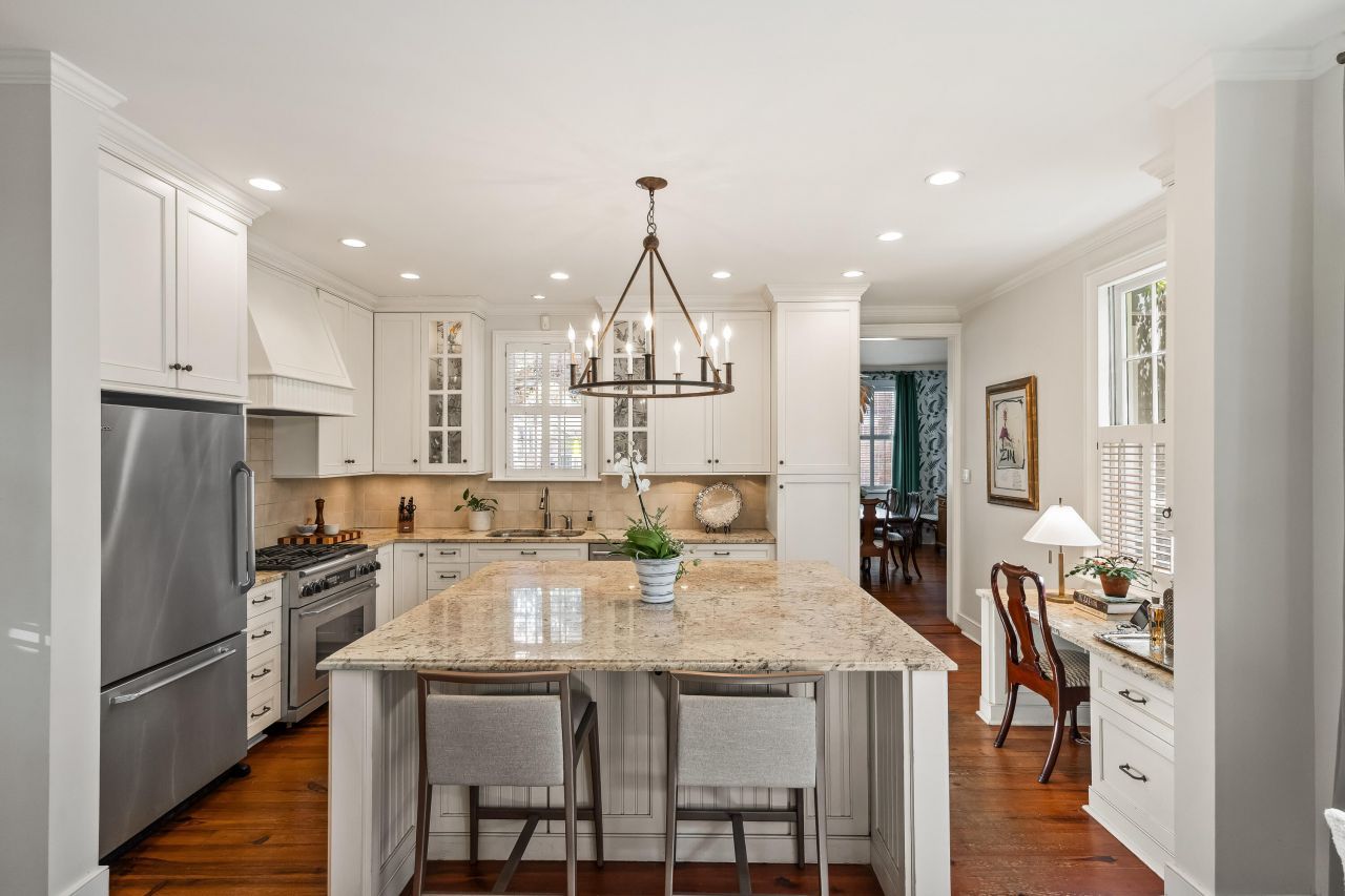 28 Warren Street Photo 15