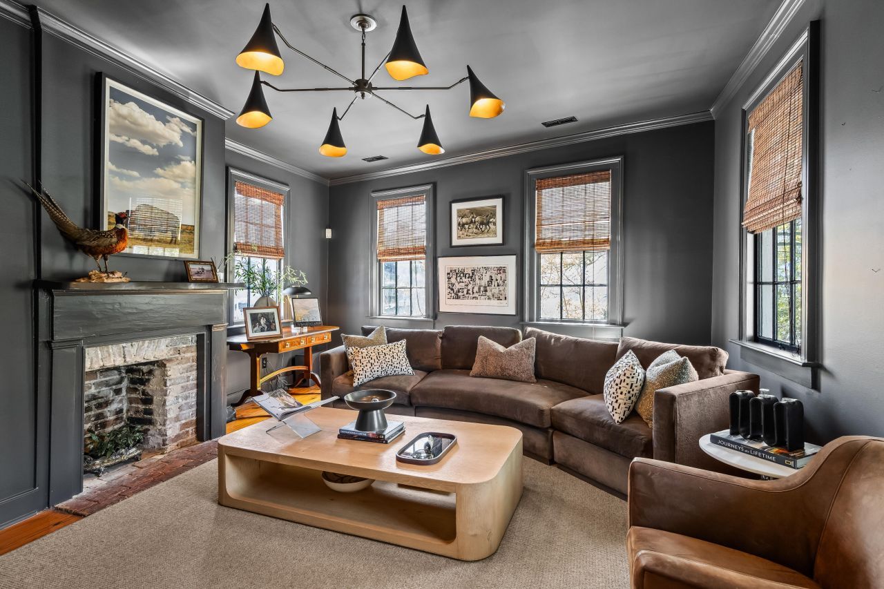 28 Warren Street Photo 25