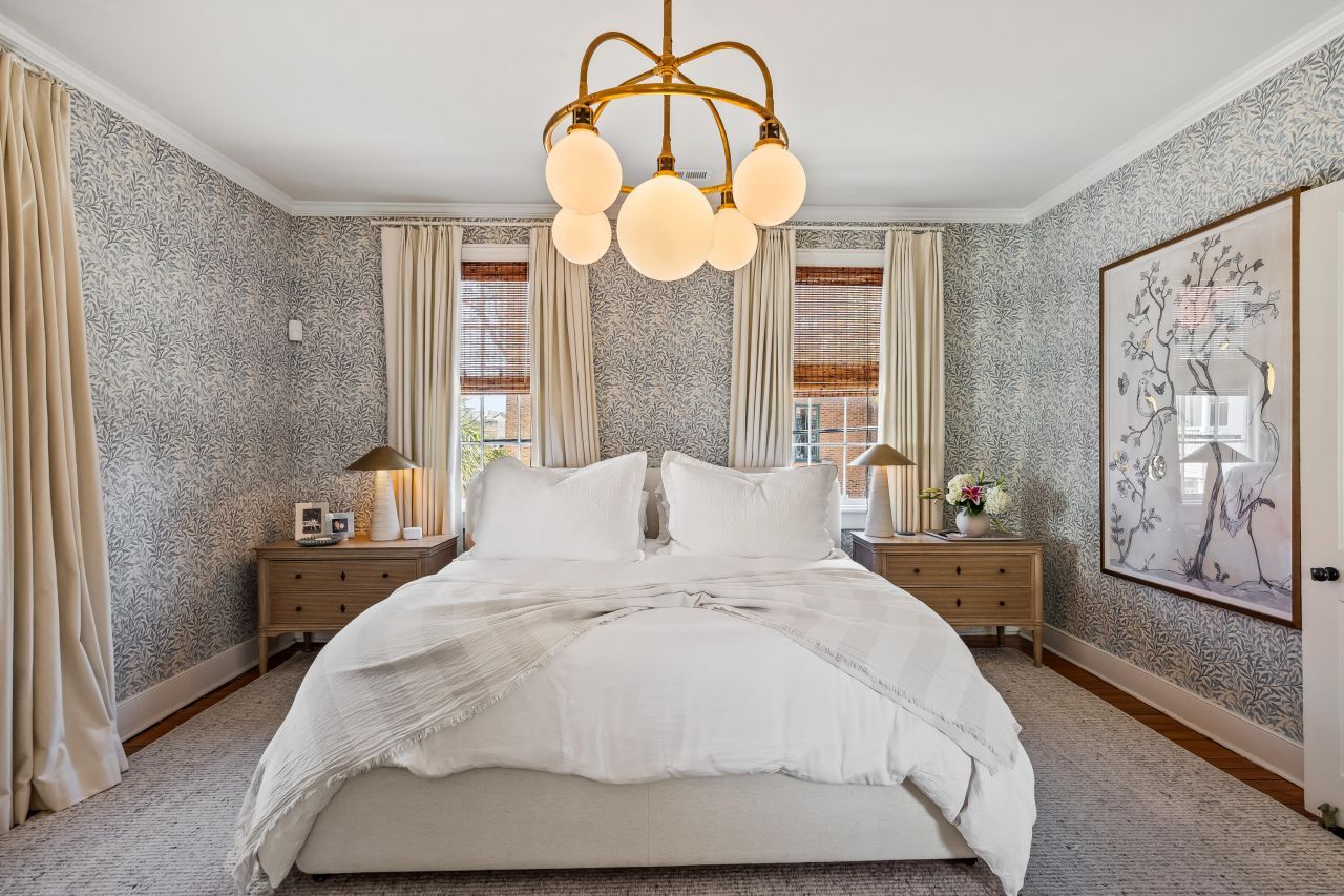 28 Warren Street Photo 31