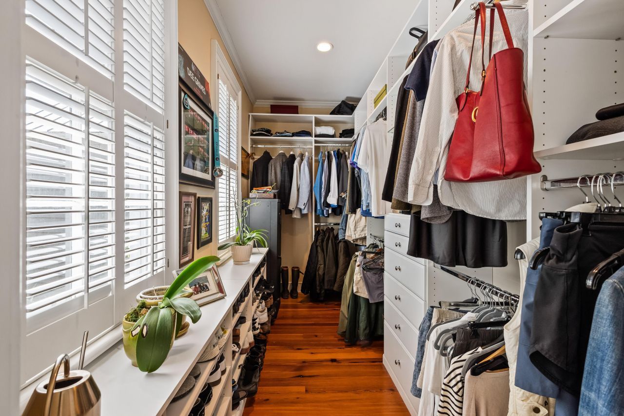 28 Warren Street Photo 35