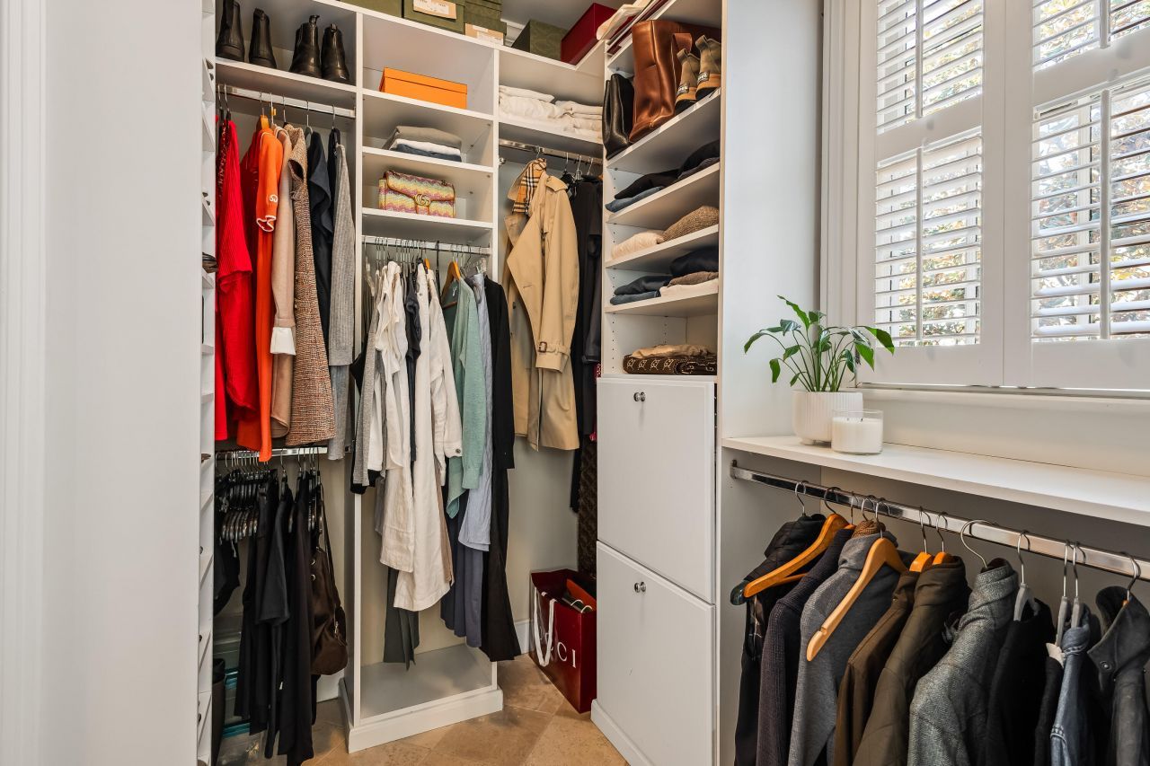 28 Warren Street Photo 37