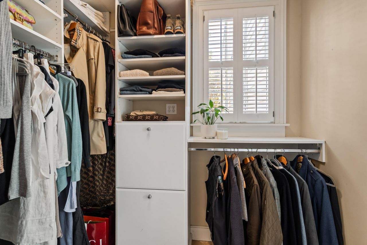 28 Warren Street Photo 38