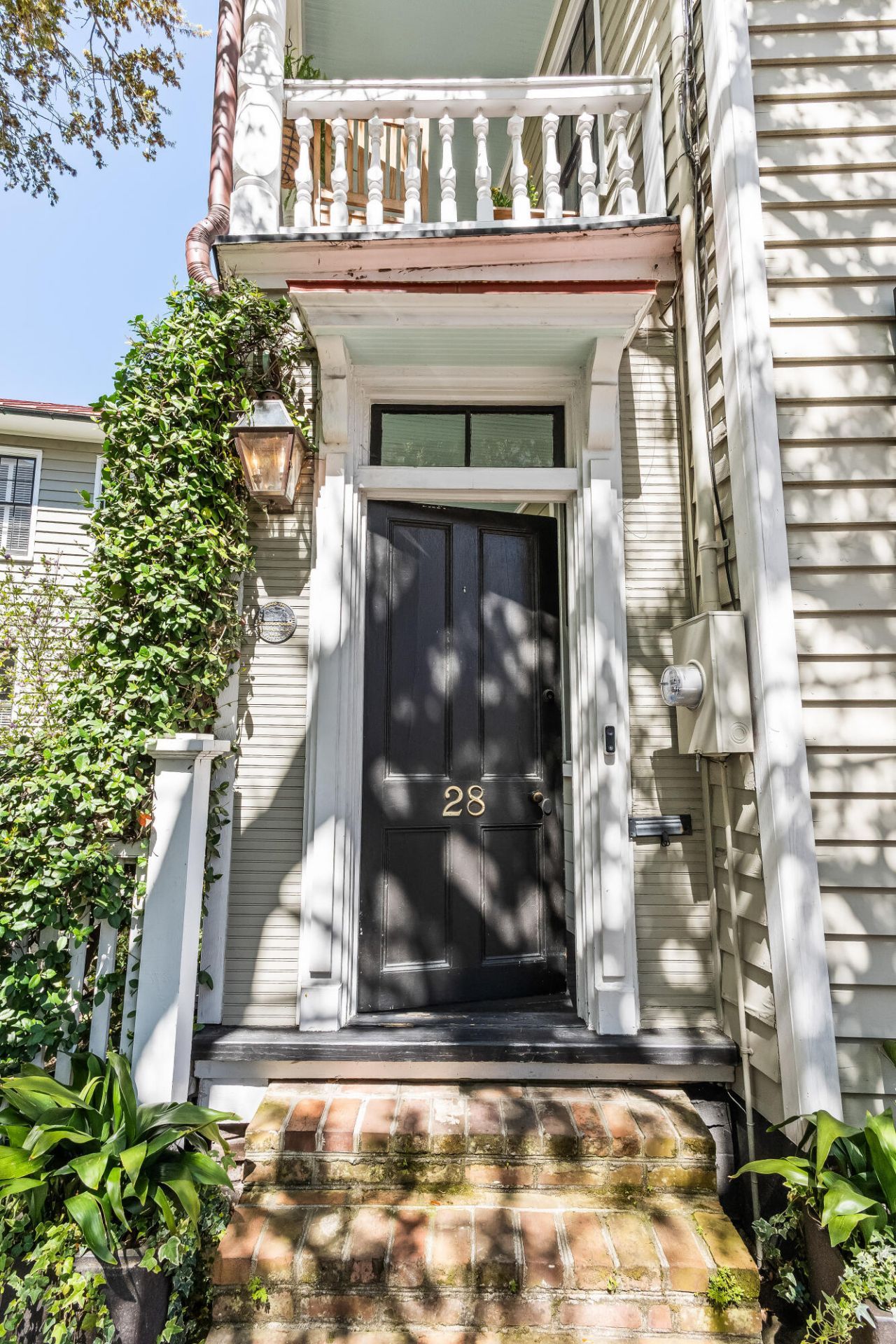 28 Warren Street Photo 47