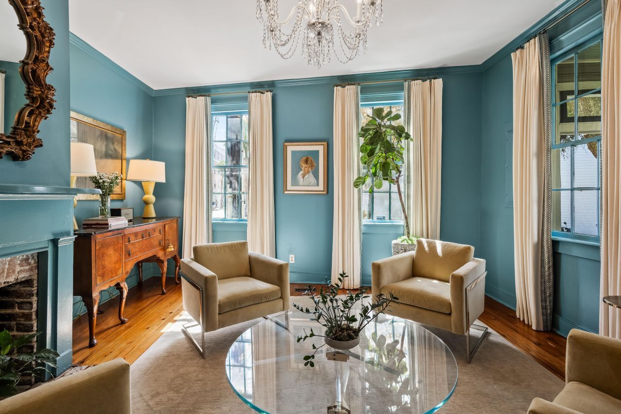 28 Warren Street Photo 7