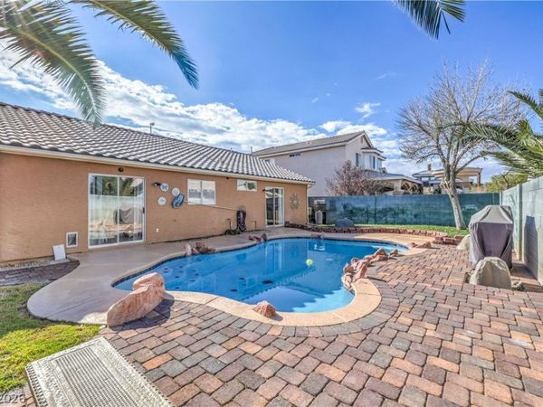 1828 Double Delight Avenue , North Las Vegas, NV 89032