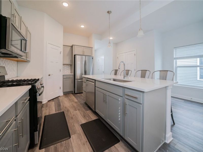 12027 Wade Park Avenue , Cleveland, OH 44106 Photo 11