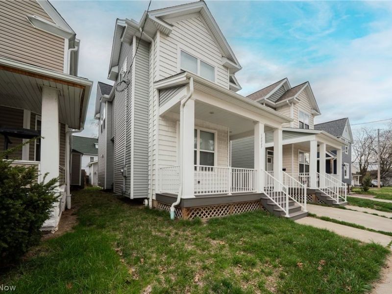 12027 Wade Park Avenue , Cleveland, OH 44106 Photo 3