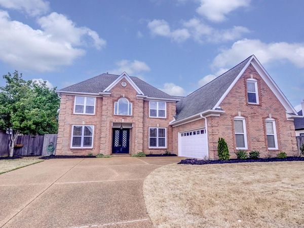 1339 RIDING BROOK DR, Collierville, TN 38017
