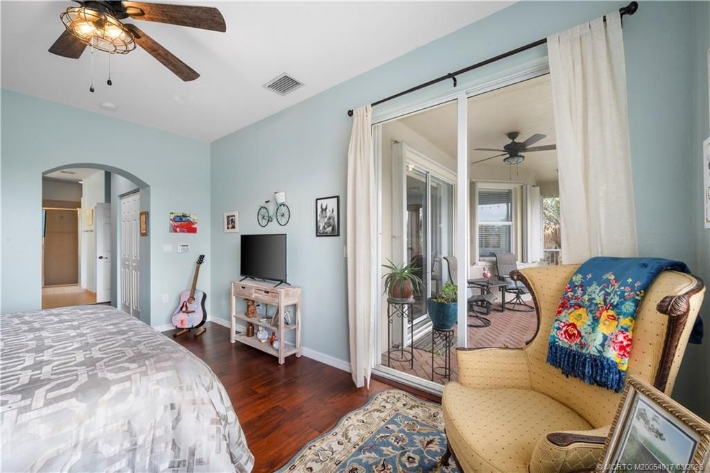 691 SW Glen Crest Way, Stuart, FL 34997 Photo