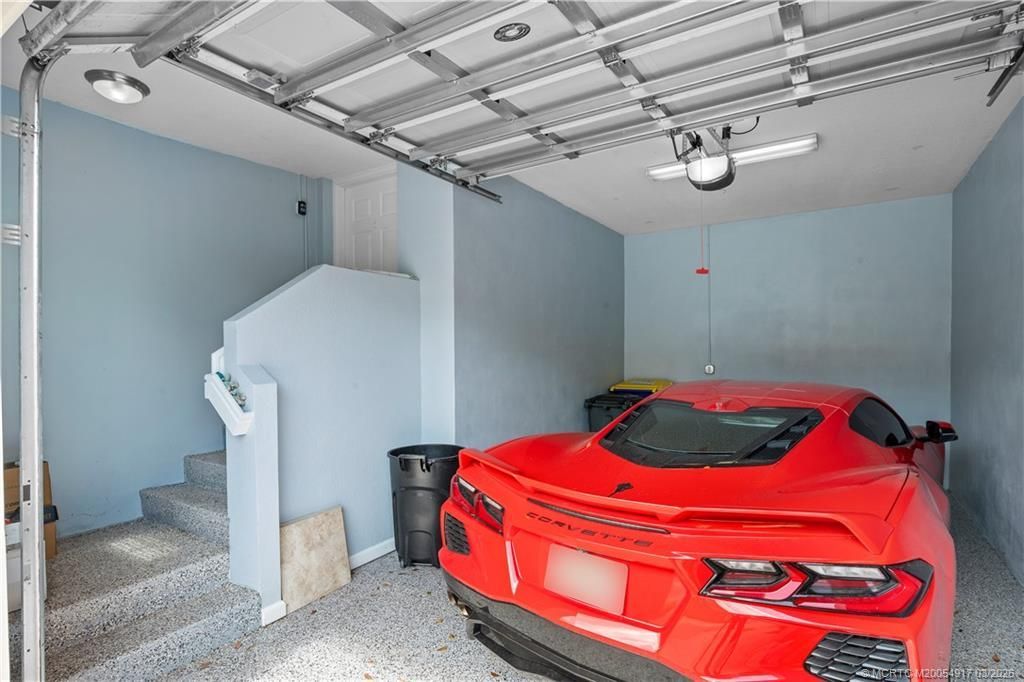 691 SW Glen Crest Way, Stuart, FL 34997 Photo