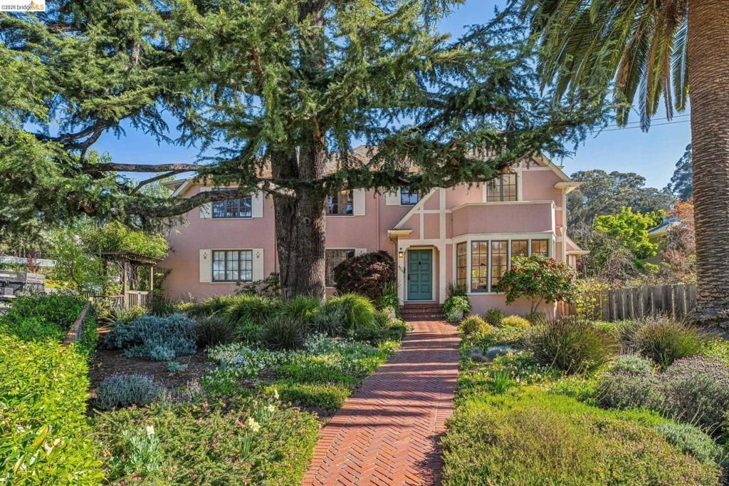 4201 Lakeshore Ave, Oakland, CA 94610 Main Photo