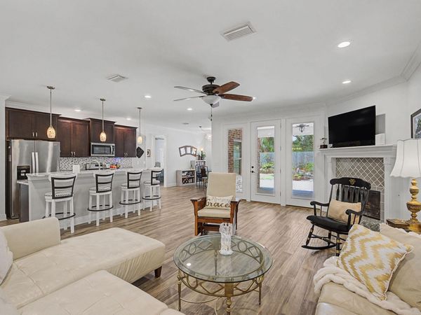 26 SE Okahatchee Circle, Fort Walton Beach, FL 32548