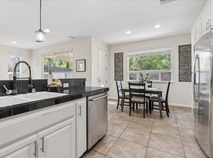 1325 Appaloosa Ct, Auburn, CA 95603 Photo