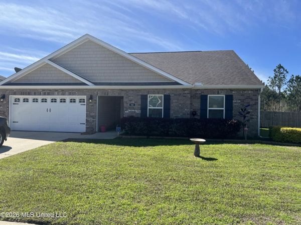 64 Whisperwood Lane, Ocean Springs, MS 39564