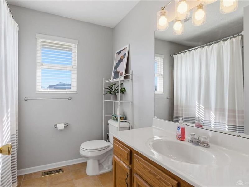 5568 Echo Springs Drive, Fairfield Township, OH 45011 Photo 23