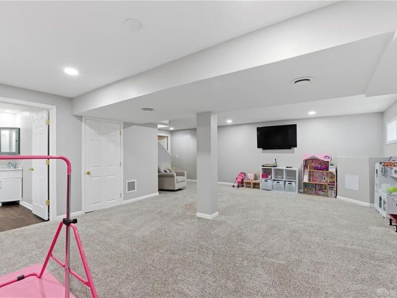 5568 Echo Springs Drive, Fairfield Township, OH 45011 Photo 27