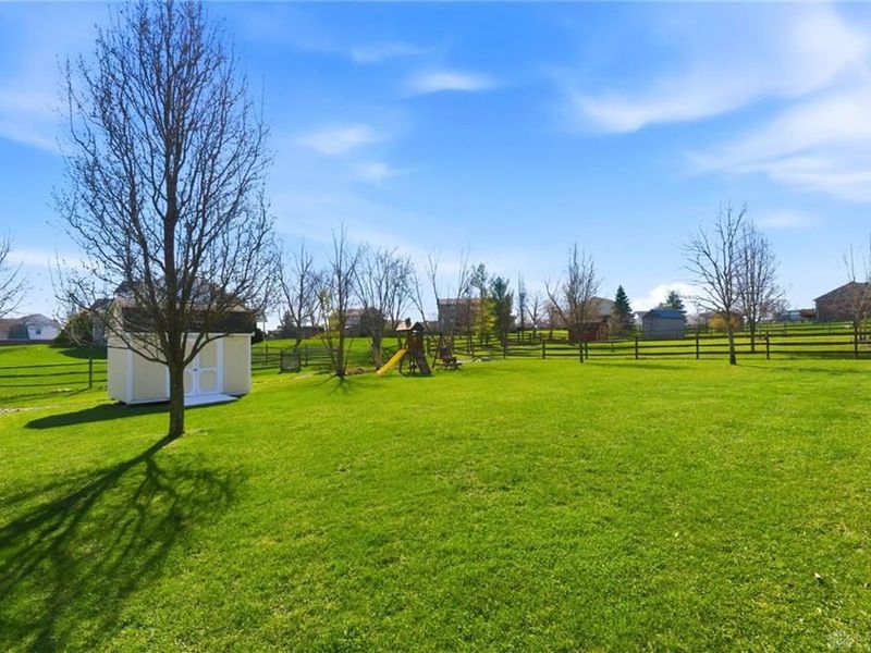 5568 Echo Springs Drive, Fairfield Township, OH 45011 Photo 33