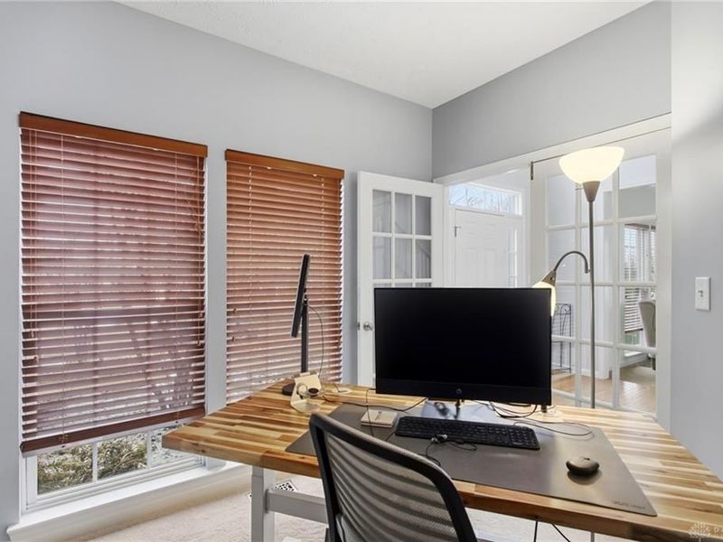 2518 Muirfield Drive, Beavercreek, OH 45431 Photo 6