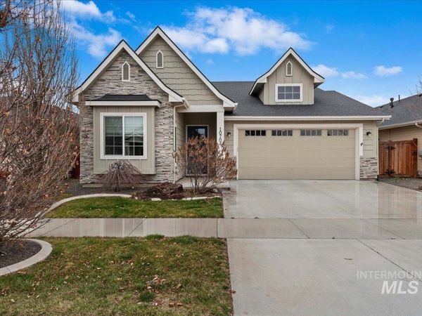 10704 W Evelia St, Boise, ID 83709