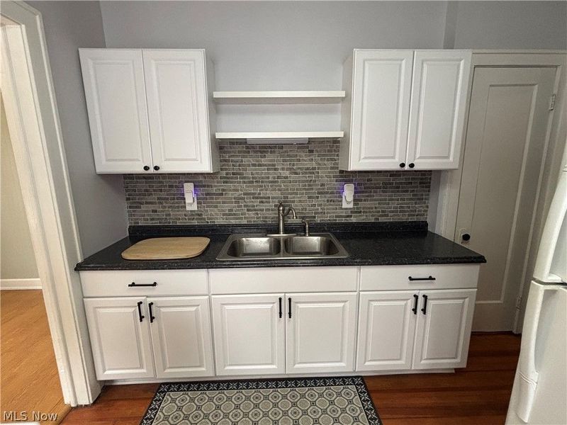 1671 Lincoln Avenue , Lakewood, OH 44107 Photo 6