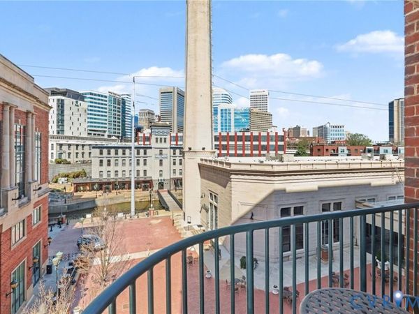 1101 Haxall Point, Unit U401, Richmond, VA 23219