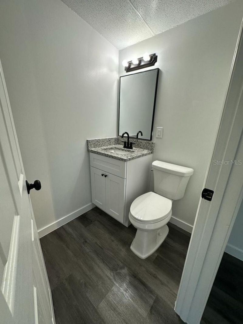 728 N Chestnut Road , Lakeland, FL 33815 Photo