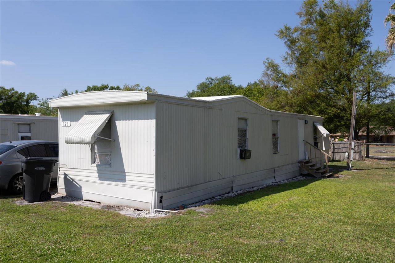 728 N Chestnut Road, Lakeland, FL 33815 Photo